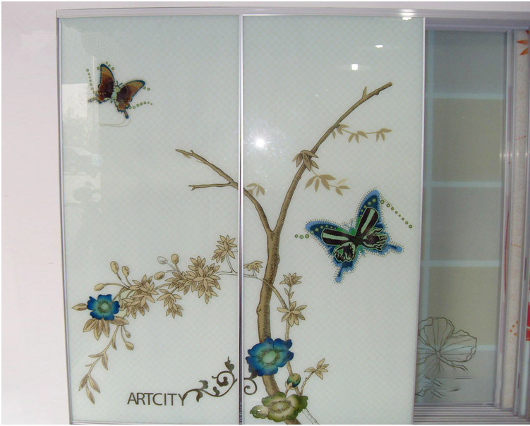 原來UV平板打印機印刷玻璃是這么厲害！